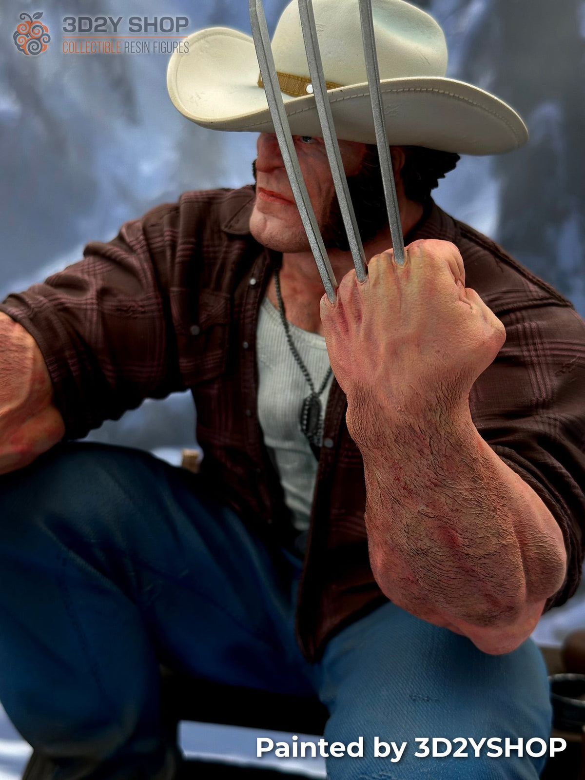 Detalle de Logan con sombrero vaquero y garras, figura pintada a mano – 3D2Y Shop